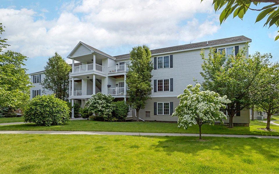 Photos and Video of Fort Hamilton Family Homes in Brooklyn, NY